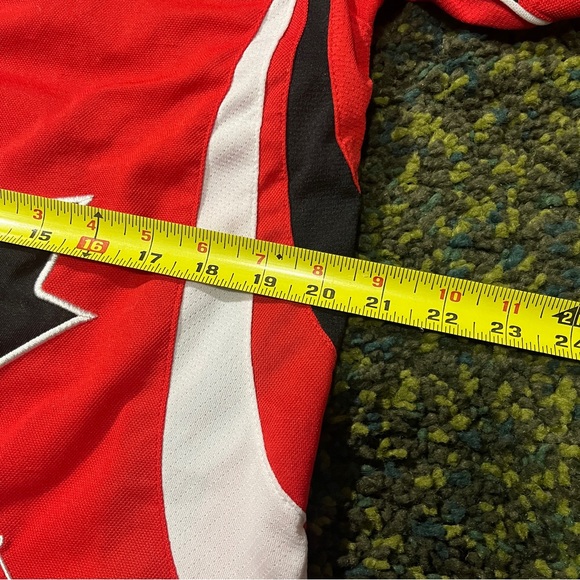 Sogo Team Canada Hockey Jersey (M) - Picture 11 of 11